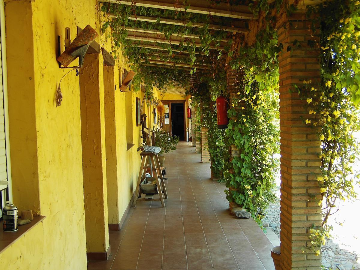 Hotel Rural La Cimbarra Альдеакемада Экстерьер фото